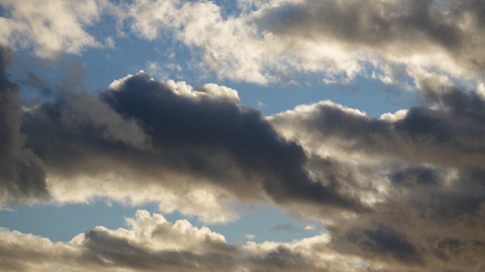 Why Autoencoders are so Effective?